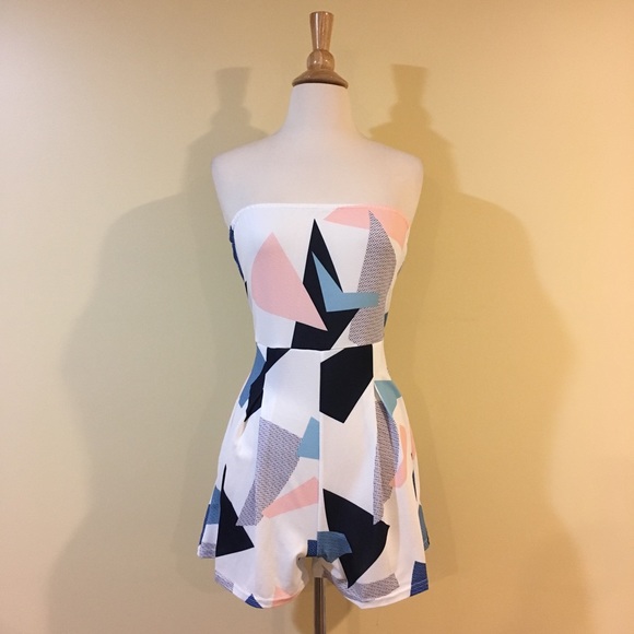 Strapless Stretchy Geometric Print Romper - Picture 4 of 6
